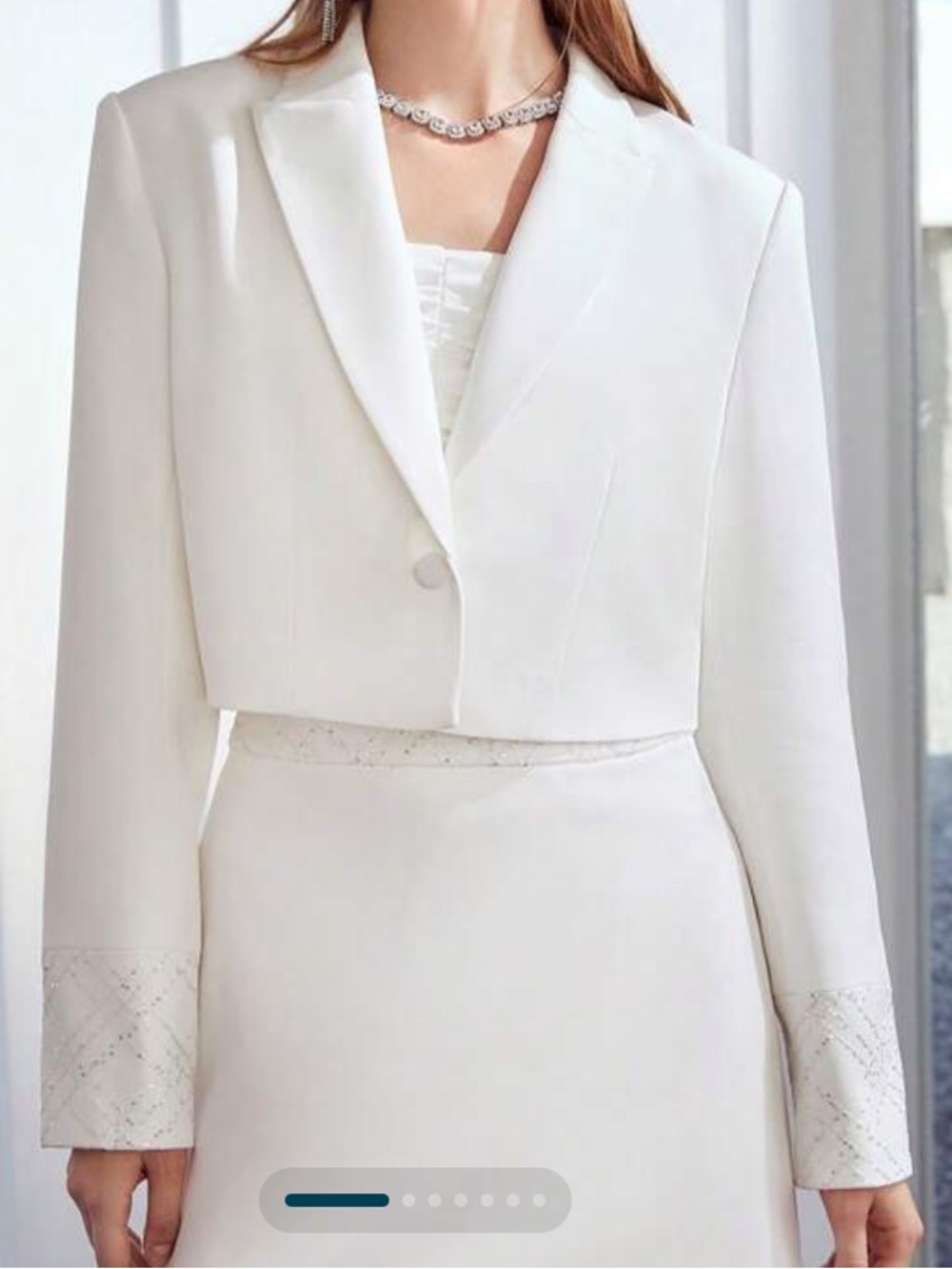 NWT MOTF CROPPED SEQUIN BLAZER WOMEN SZ LARGE IN WHITE